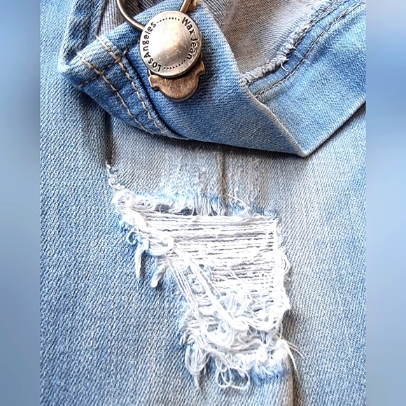 Wax Jean Distressed Bib Style Light Wash Denim Overalls ✨️ - Picture 11 of 11